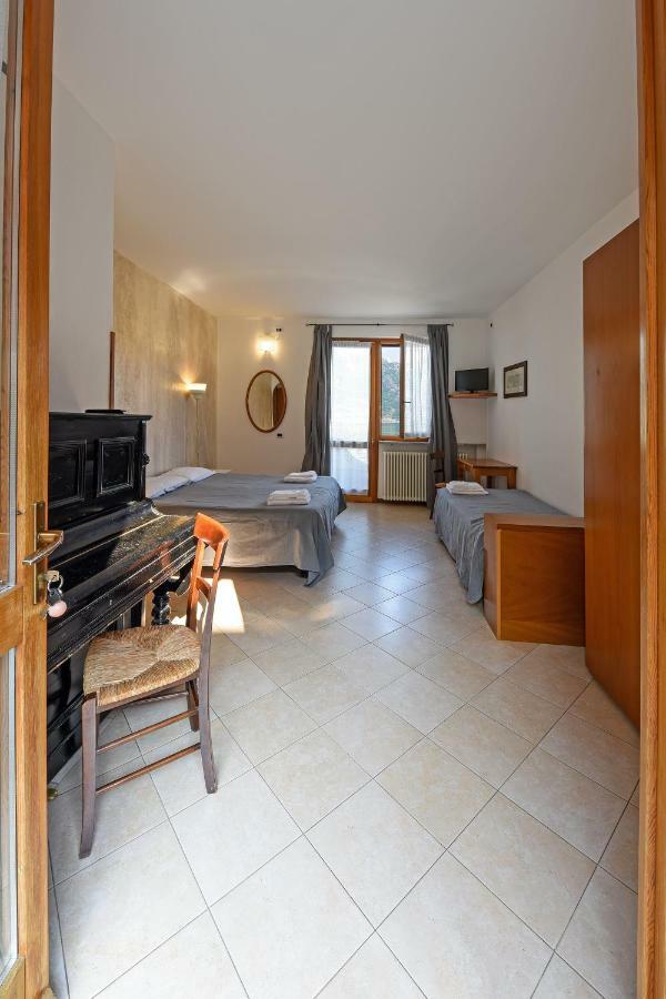 Locanda Dell'Era Dorio Exteriör bild