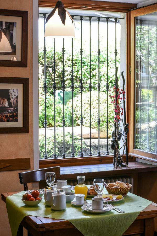 Locanda Dell'Era Dorio Exteriör bild